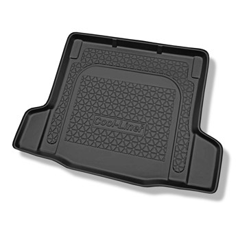 Rohož do zavazadlového prostoru pro: Chevrolet Cruze Sedan (2011-2016) - s opravárenskou sadou