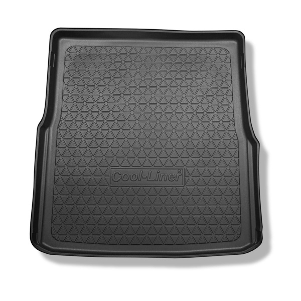 Rohož do zavazadlového prostoru pro: Volkswagen Passat B8 Variant (12.2014-....) - také GTE Plug-in-Hybrid