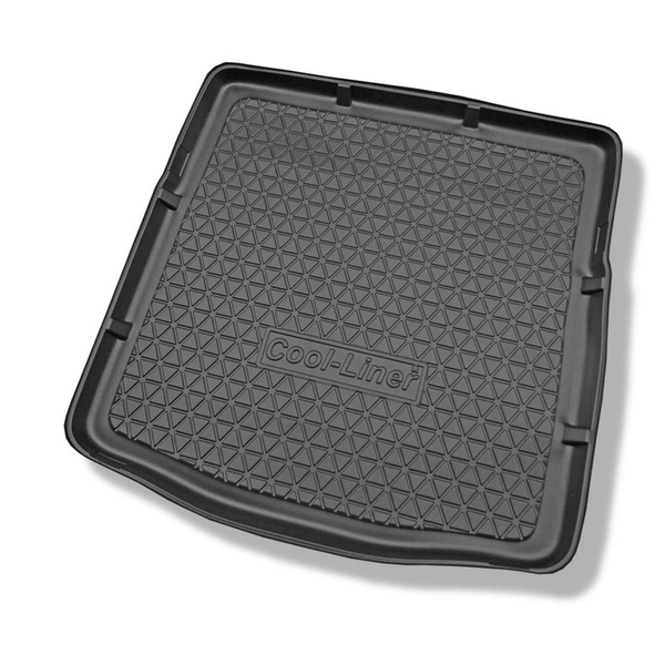 Sada rohož do zavazadlového prostoru a autokoberečky TPE PREMIUM na míru do: Opel Insignia A Liftback (2008-05.2017) - plochý zavazadlový prostor s plným rezervním kolem a / nebo systémem Infiniti (subwoofer)