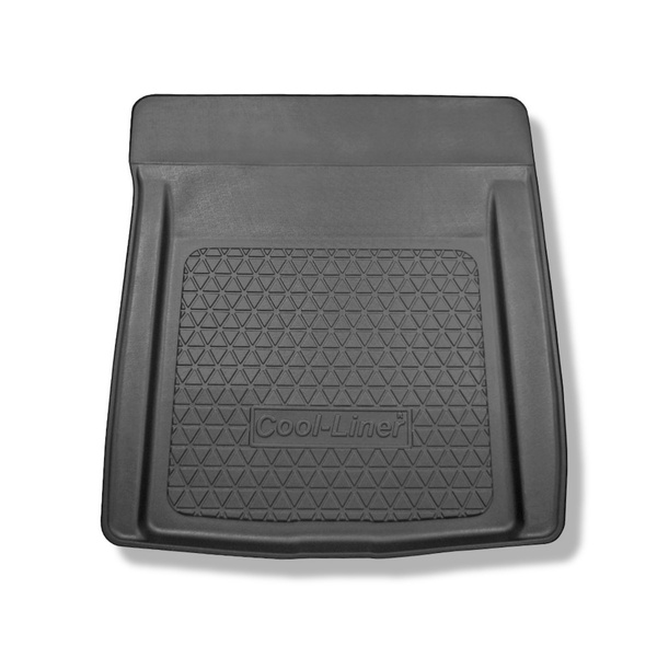 Rohož do zavazadlového prostoru pro: Volvo S90 Sedan (10.2016-....) - s opravárenskou sadou