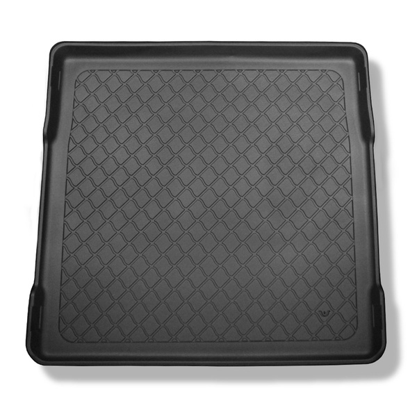 Rohož do zavazadlového prostoru pro: Opel Astra K Sports Tourer (04.2016-12.2021)